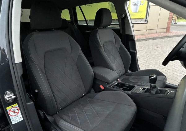 Volkswagen Golf cena 82900 przebieg: 52276, rok produkcji 2021 z Gryfice małe 742